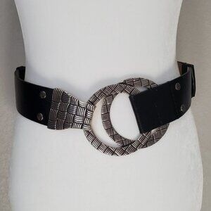 CHICO'S Leather Black Adjustable Wide Belt Silver Round Silver Buckle Clasp